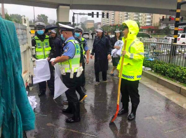 郑州暴雨实时报道